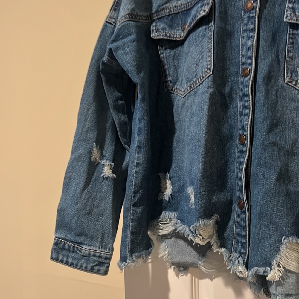 Distressed Jean Jacket - Picture 8 of 11